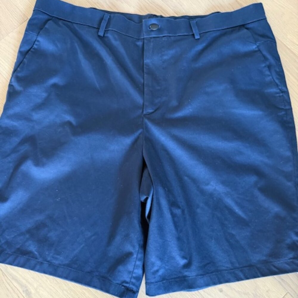 Banana Republic Stretch Short Navy Blue Size 40